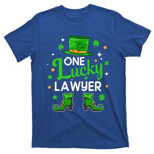 One Lucky Lawyer St Patrick's Day Leprechaun Lawyer Gift T-Shirt