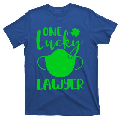 One Lucky Lawyer St Patrick's Day Lawyer Cute Gift T-Shirt