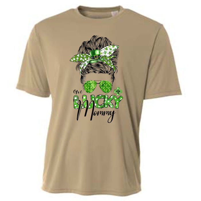 One Lucky Mommy Messy Bun St Patricks Day Shamrock Funny Cooling Performance Crew T-Shirt