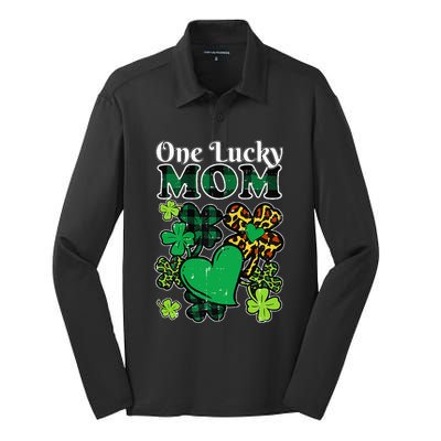 One Lucky Mom Plaid Shamrock Heart St Patrick Day Mommy Silk Touch Performance Long Sleeve Polo