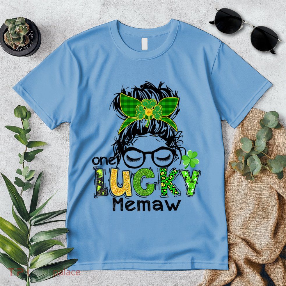 One Lucky Memaw Messy Bun Leopard St Patricks Day Meaningful Gift Premium T-Shirt