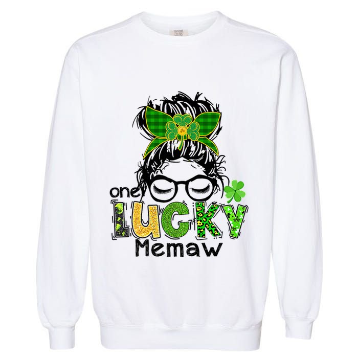 One Lucky Memaw Messy Bun Leopard St Patricks Day Meaningful Gift Garment-Dyed Sweatshirt