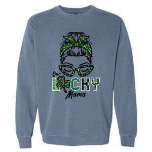 One Lucky Mama Hairbun Saint Paddy St Patricks Day Mom Gift Garment-Dyed Sweatshirt