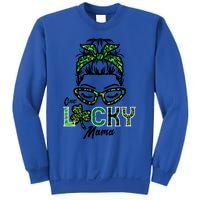 One Lucky Mama Hairbun Saint Paddy St Patricks Day Mom Gift Sweatshirt