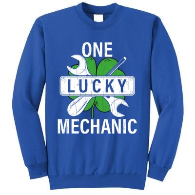 One Lucky Mechanic Funny Saint Patricks Day Graphic Gift Sweatshirt