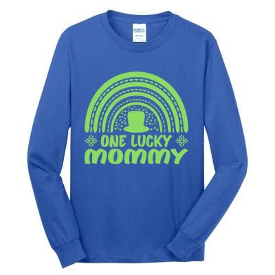 One Lucky Mommy Gift St Patrick's Day Funny For Mommy Gift Tall Long Sleeve T-Shirt