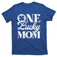 One Lucky Mom St Patricks Day Shamrock Ireland Irish Green Gift T-Shirt