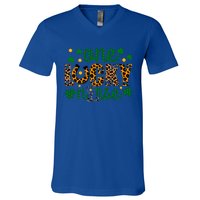 One Lucky Nurse Funny St Patricks Day Irish Nurses Shamrock Cute Gift V-Neck T-Shirt