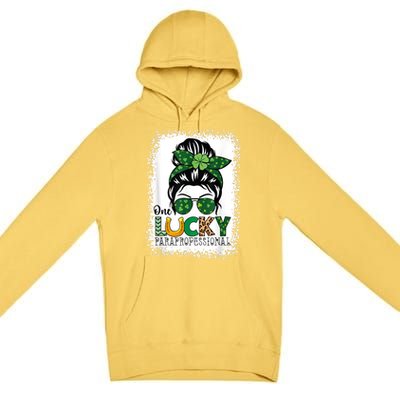 One Lucky Para St Patricks Day Shamrock Paraprofessional Premium Pullover Hoodie