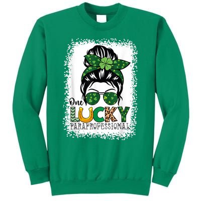 One Lucky Para St Patricks Day Shamrock Paraprofessional Sweatshirt