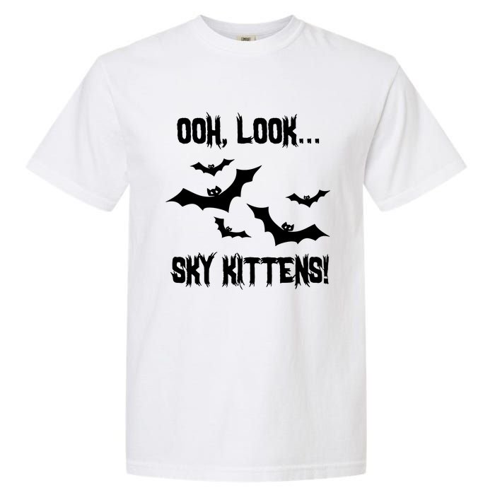 Oh Look Sky Kittens Bat Halloween Bats Garment-Dyed Heavyweight T-Shirt