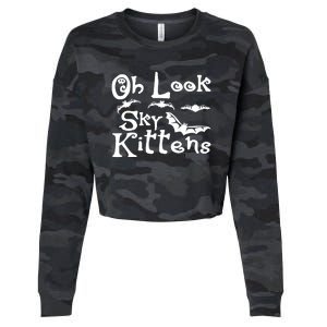 Oh Look Sky Kittens Bats Bat Cropped Pullover Crew