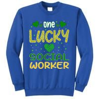 One Lucky Social Worker Saint Patrick’s Day Social Worker Cute Gift Sweatshirt