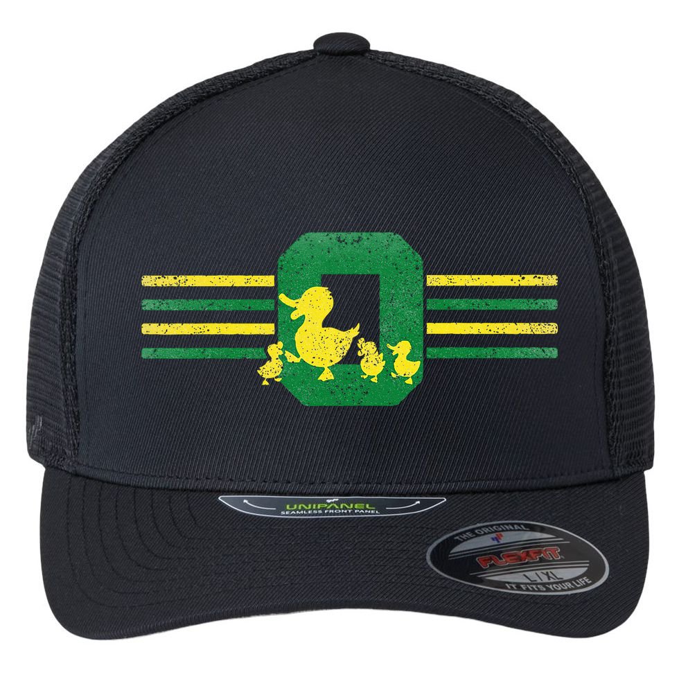 Oregon Lovers Souvenir Oregon Flexfit Unipanel Trucker Cap