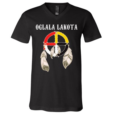 Oglala Lakota Sioux South Dakota Medicine Wheel Lakota Chief V-Neck T-Shirt