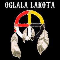 Oglala Lakota Sioux South Dakota Medicine Wheel Lakota Chief Womens T-Shirt