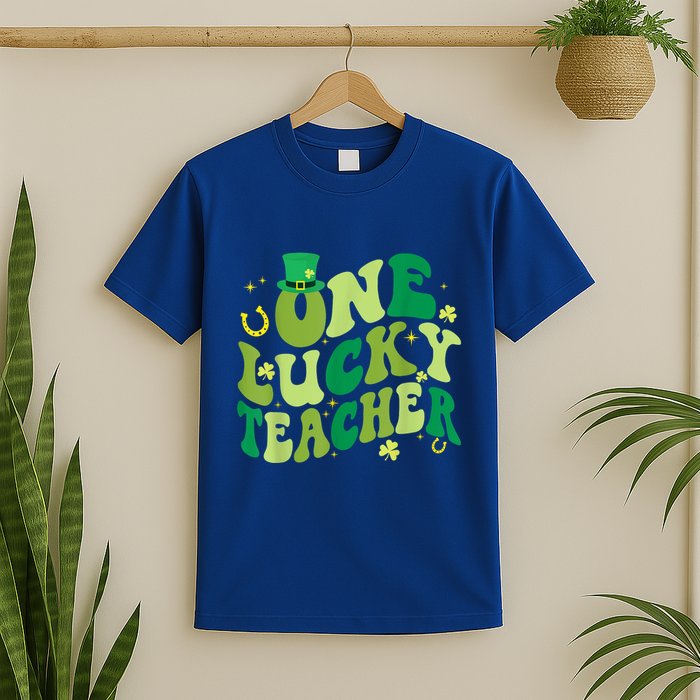One Lucky Teacher Retro Vintage St PatrickS Day T-Shirt