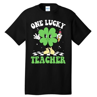 One Lucky Teacher Retro Groovy Shamrock St Patricks Day Tall T-Shirt