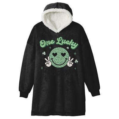 One Lucky Teacher Retro St Patrick’s Day School Appreciation Gift Hooded Wearable Blanket