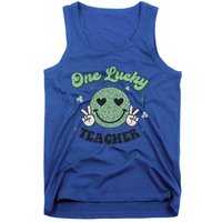 One Lucky Teacher Retro St Patrick’s Day School Appreciation Gift Tank Top