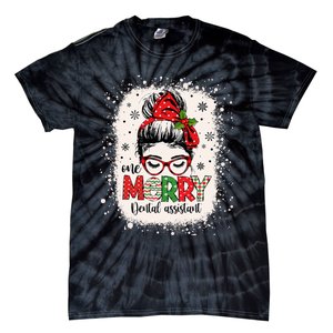 One Merry Dental Assistant Messy Bun Dental Nurse Christmas Tie-Dye T-Shirt