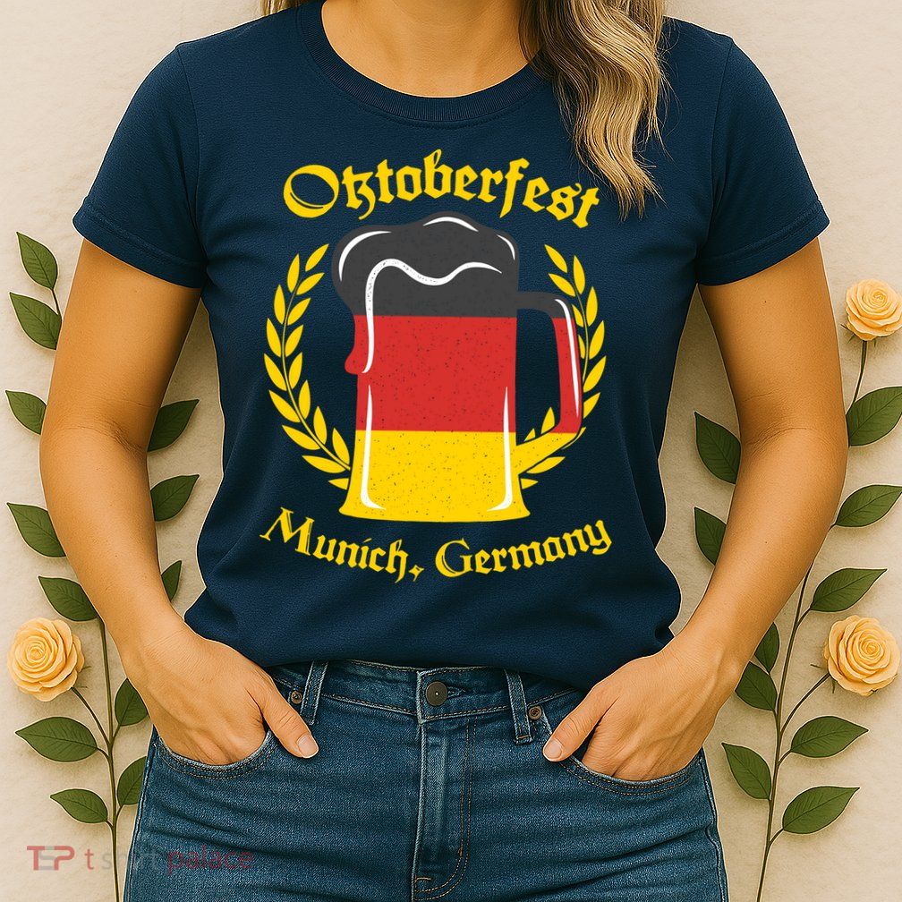 Oktoberfest Munich Germany Flag Mug Womens T-Shirt