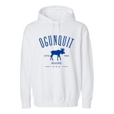 Ogunquit Maine Usa With Moose Design Souvenir Garment-Dyed Fleece Hoodie