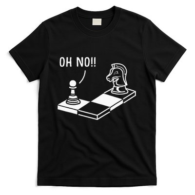 Oh No Knight To Pawn Funny Chess Player Gift Idea Board Game T-Shirt