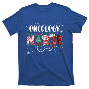 Oncology Nurse Leopard Red Buffalo Plaid Christmas Nurse Gift T-Shirt