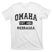 Omaha Nebraska Ne Vintage Established Sports Design T-Shirt