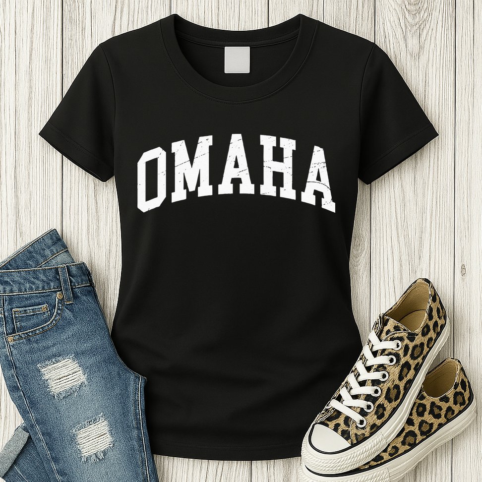 Omaha Nebraska Vintage Worn Design Classic Womens T-Shirt