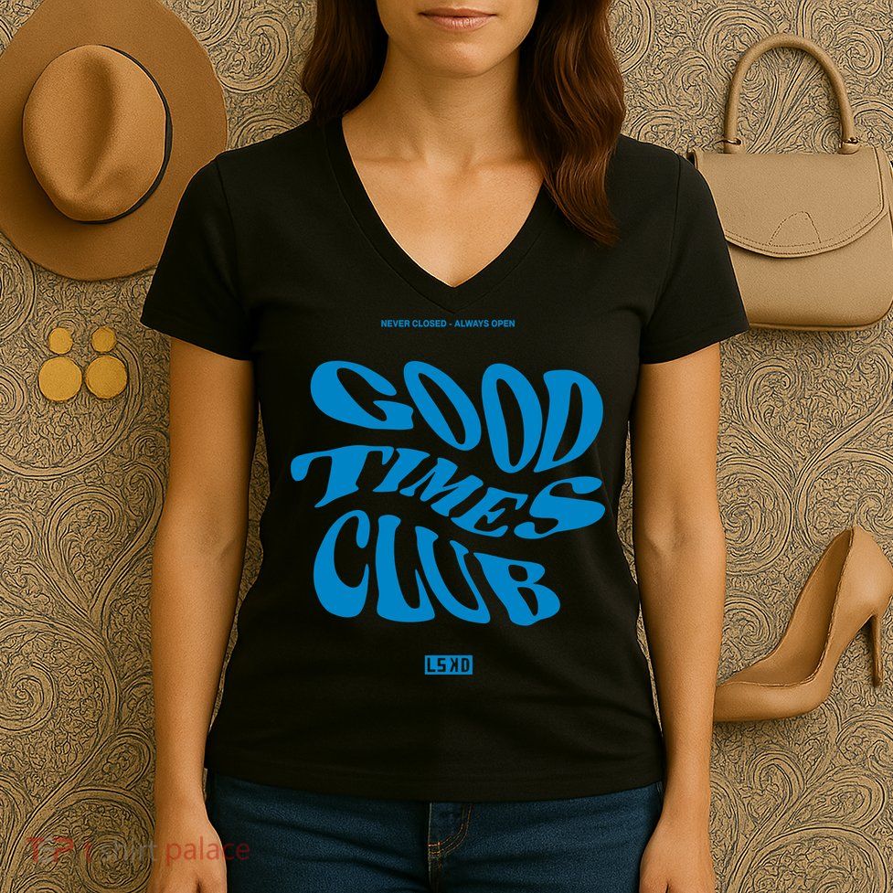 Oscar Piastri Wearing Good Times Club L5kd Women's V-Neck T-Shirt