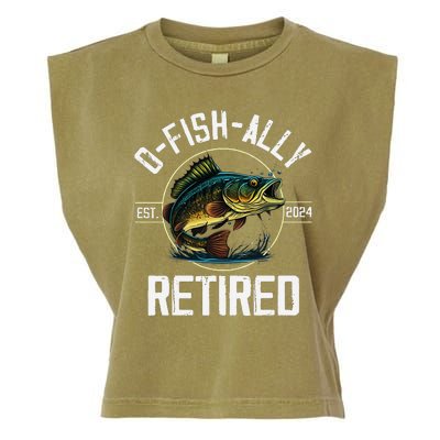 Ofishally Retired 2024 Fishing Retirement Gift Garment-Dyed Women's Muscle Tee