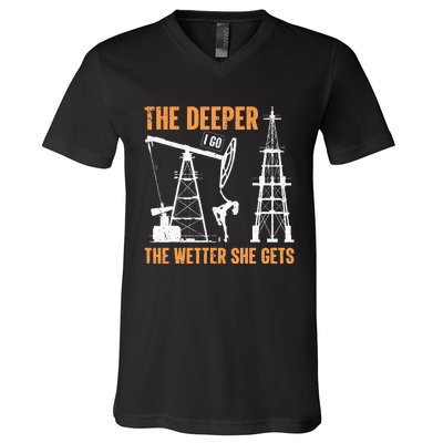 Oil Rig Drilling Lifestyle Oilfield Worker Hard Hat & Boots V-Neck T-Shirt