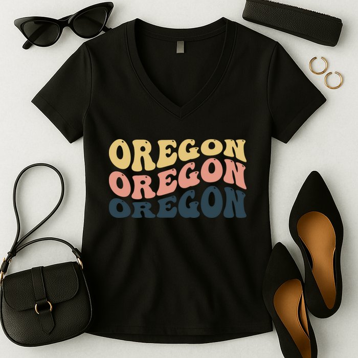 Oregon Retro Waves Women's V-Neck T-Shirt