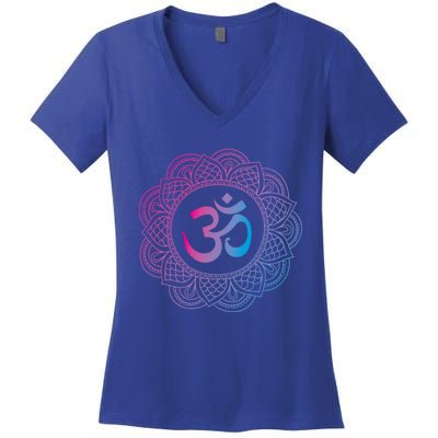 Om Symbol Aum Ohm Hindu Dala Yoga Meditation Namaste Gift Women's V-Neck T-Shirt