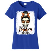 One Spooky Mama Gift Messy Bun Witch Mom Halloween Funny Gift Women's T-Shirt