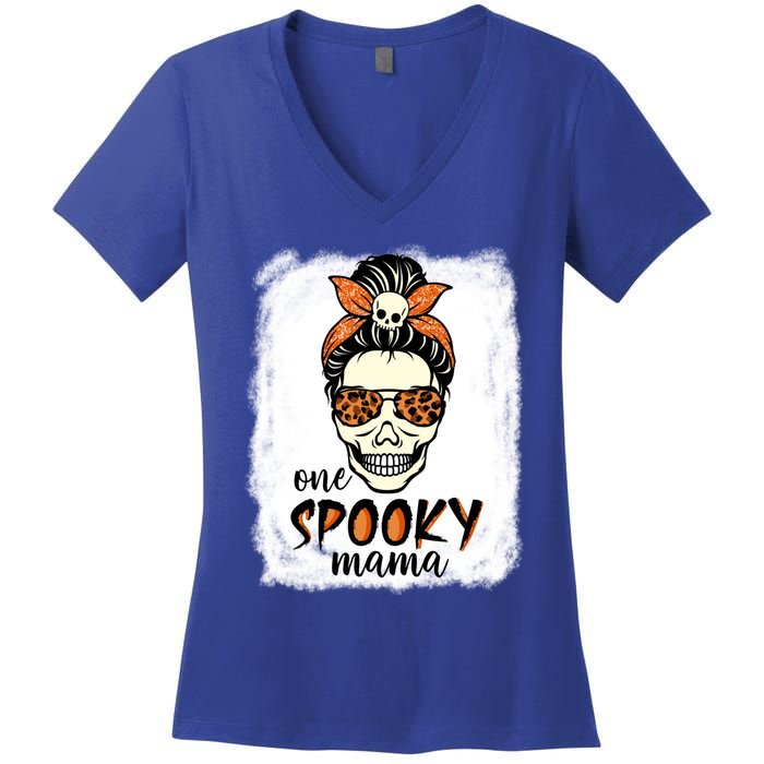 One Spooky Mama Gift Messy Bun Witch Mom Halloween Funny Gift Women's V-Neck T-Shirt