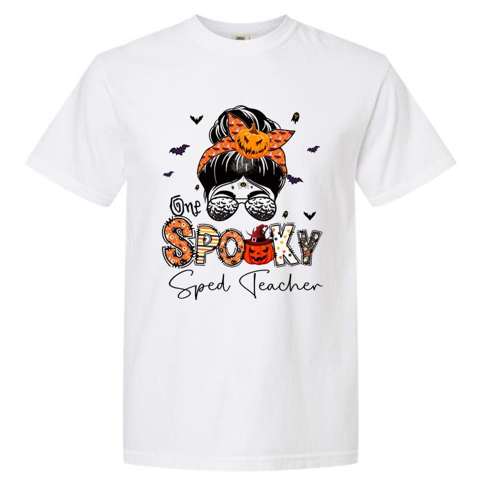 One Spooky Sped Teacher Messy Bun Women Pumpkin Halloween Garment-Dyed Heavyweight T-Shirt