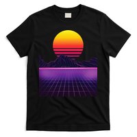 Outrun Synthwave Vaporwave Aesthetic 80s Retro T-Shirt