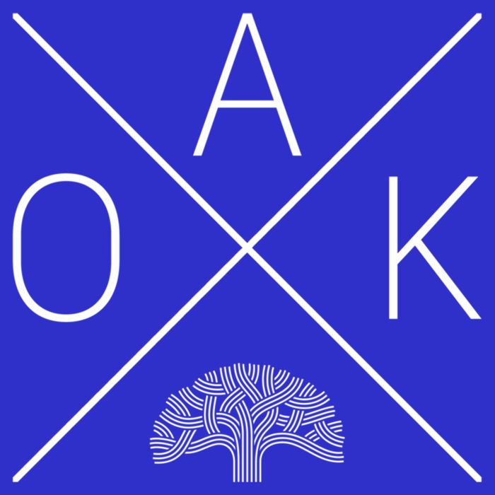 Oak Tree Cross Design (Grey) Gift Oakland California Gift Womens T-Shirt