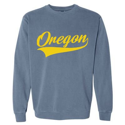 Oregon Throwback Design Print Classic Garment-Dyed Sweatshirt