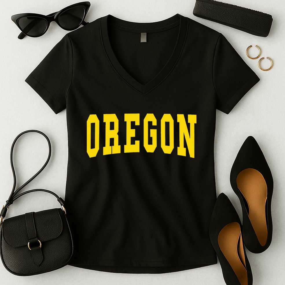 Oregon Throwback Design Classic Women's V-Neck T-Shirt