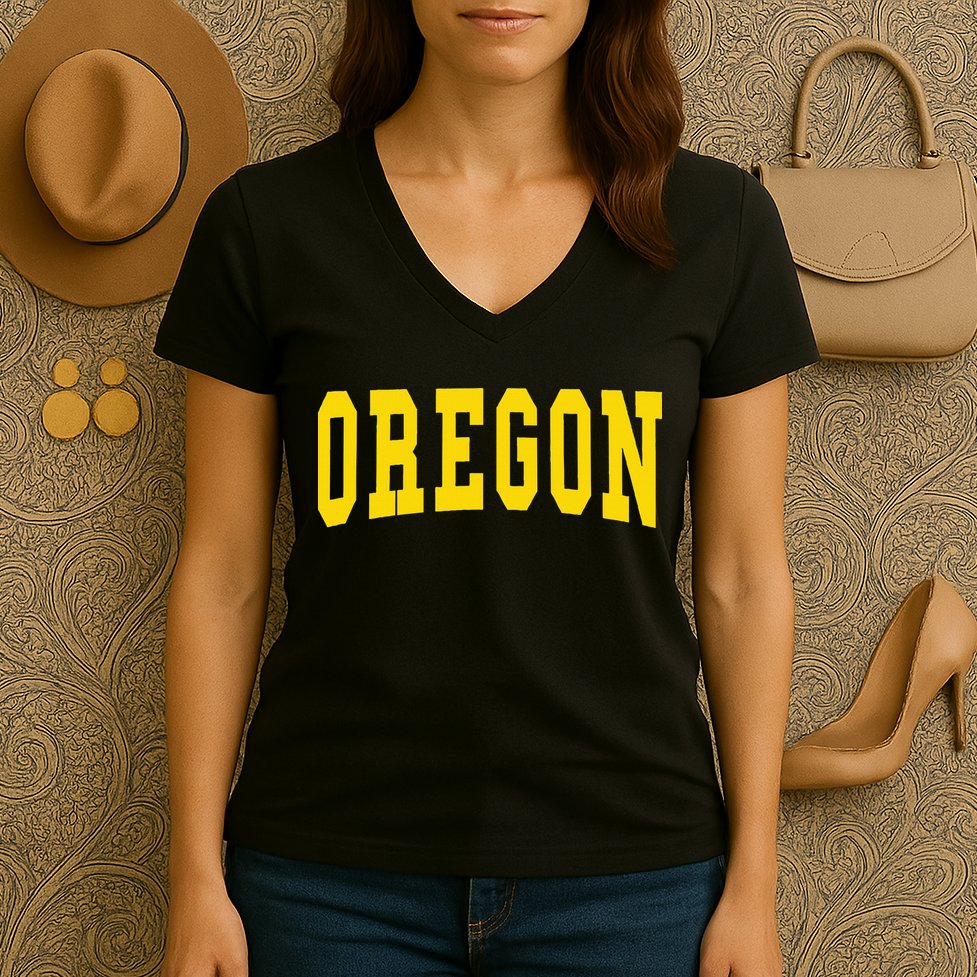 Oregon Throwback Design Classic Women's V-Neck T-Shirt