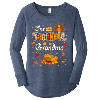 One Thankful Grandma Fall Leaves Autumn Grandma Thanksgiving Gift Women's Perfect Tri Tunic Long Sleeve Shirt