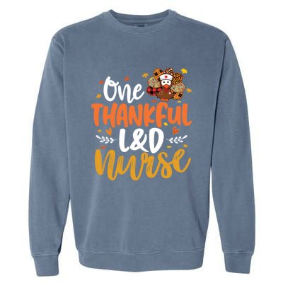 One Thankful L And D Nurse Turkey Leopard Plaid Thanksgiving Gift Garment-Dyed Sweatshirt