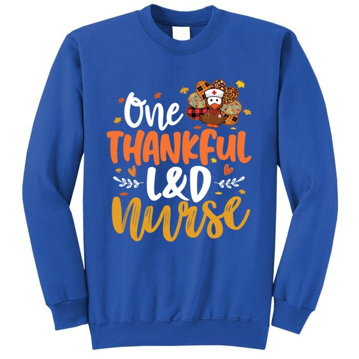 One Thankful L And D Nurse Turkey Leopard Plaid Thanksgiving Gift Sweatshirt