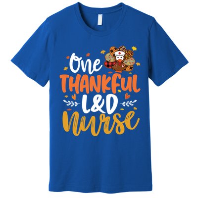 One Thankful L And D Nurse Turkey Leopard Plaid Thanksgiving Gift Premium T-Shirt