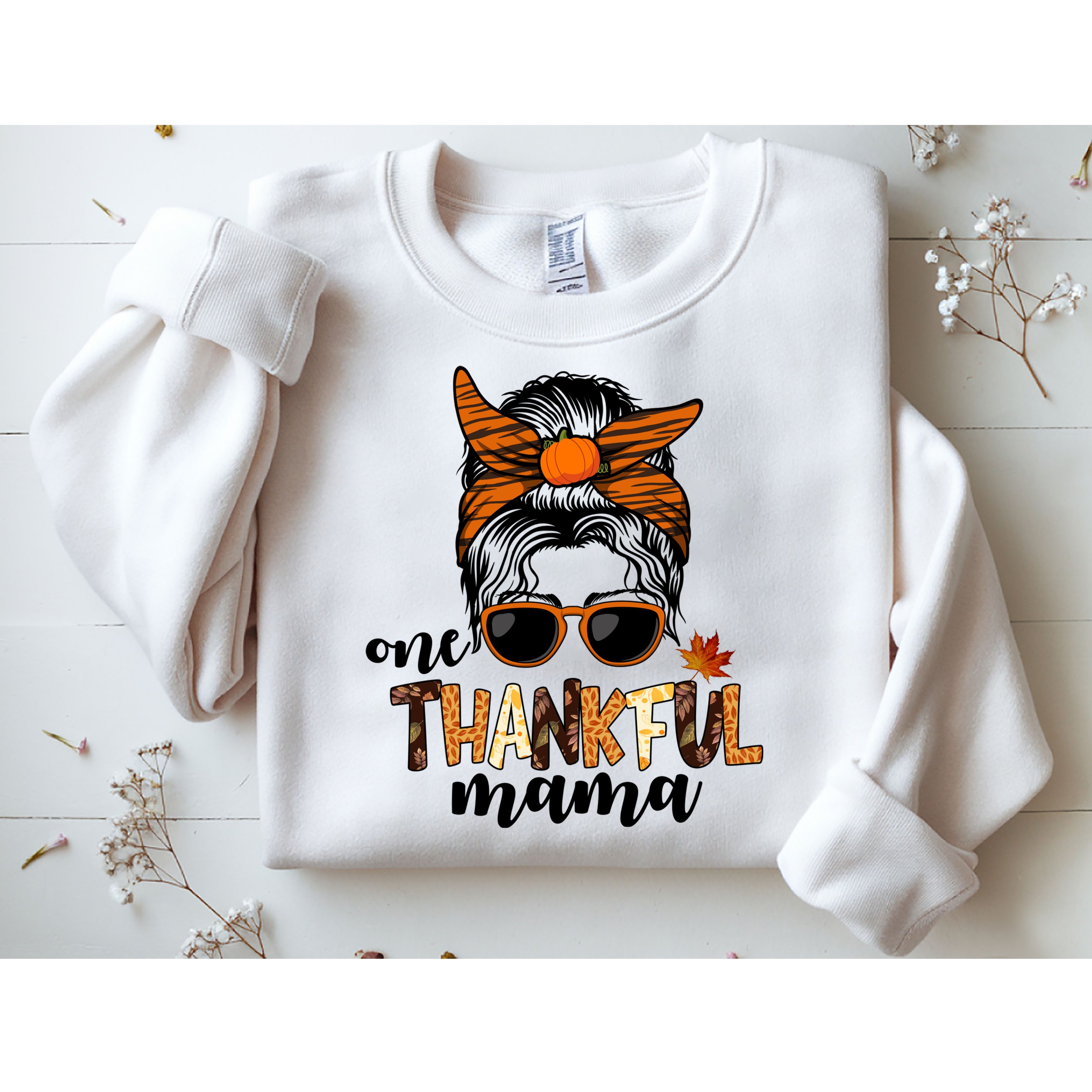 One Thankful Mama Fall Thanksgiving Festive Sweatshirt