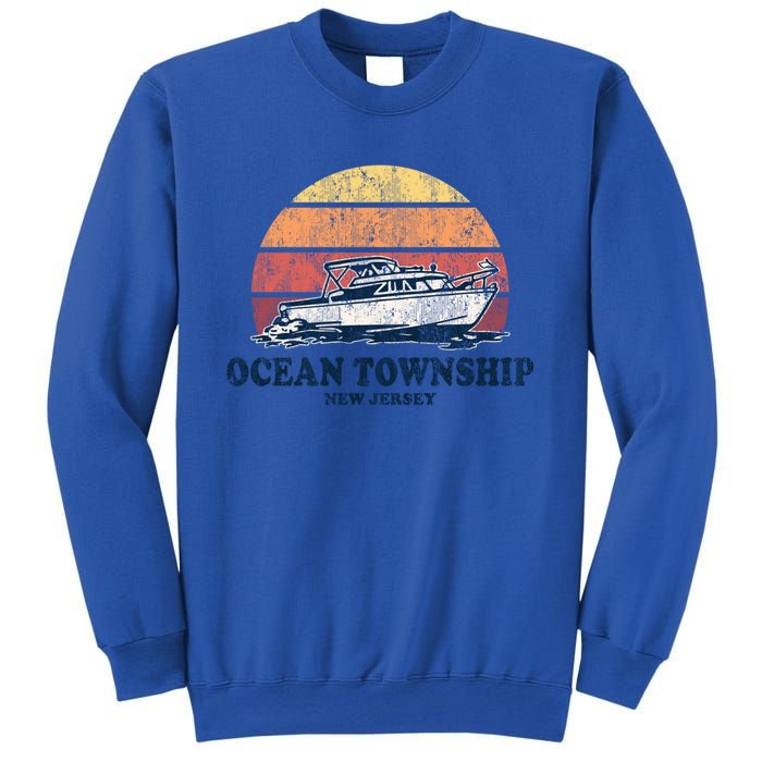 Ocean Township Nj Vintage Boating 70s Retro Boat Design Cute Gift Sweatshirt